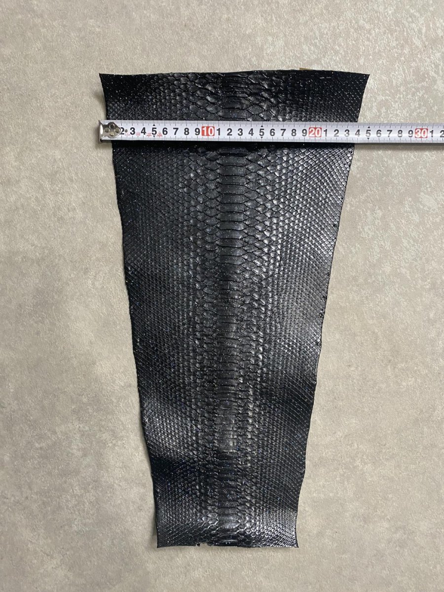 画像4: パイソンレザー　ヘビ革　ラメブラック　ハギレ (4)