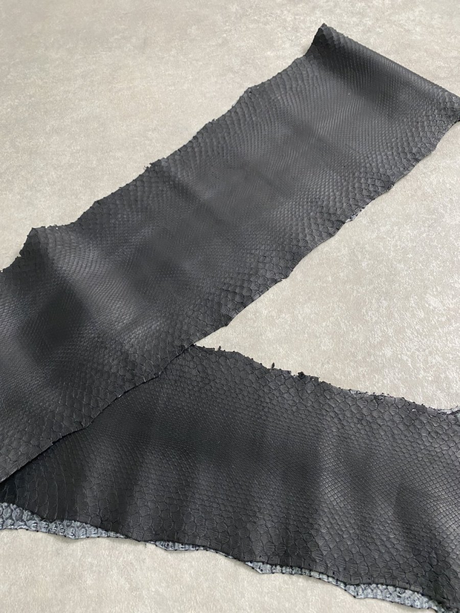 画像4: ダイヤモンドパイソン　ヘビ革　マットブラック  F/C  251cm　蛇革　エキゾチックレザー (4)
