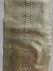 画像2: ダイヤモンドパイソン　ゴールド吟スリ　274cm　ヘビ革 (2)