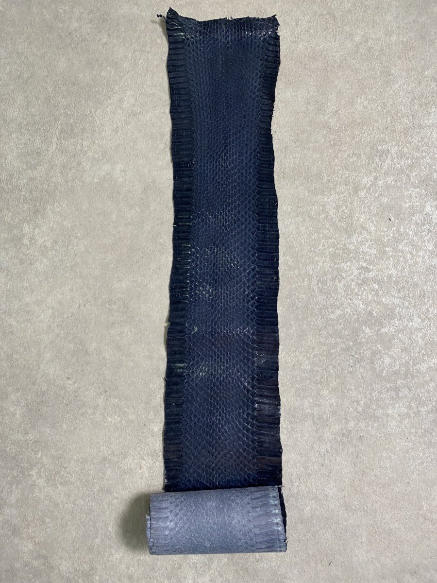 画像2: コブラ革　ネイビー　115cm (2)
