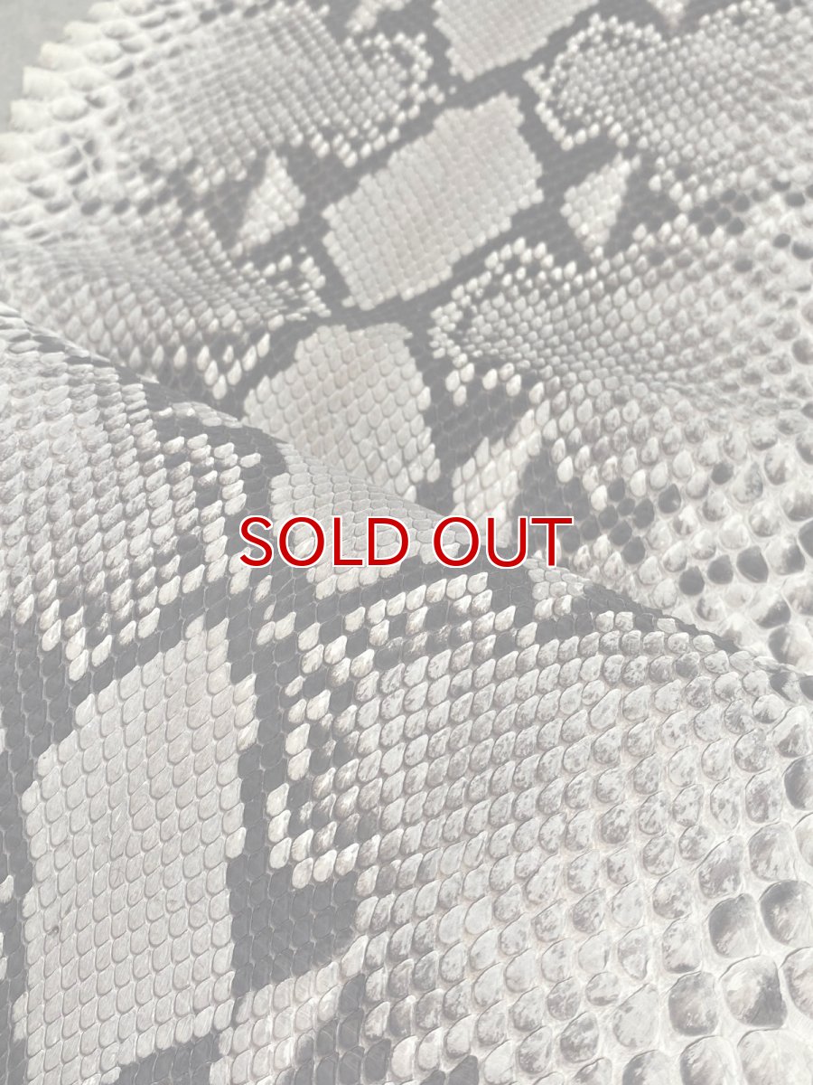 画像6: ダイヤモンドパイソン　ヘビ革　ナチュラル　ツヤなし  F/C　372cm　蛇革　エキゾチックレザー (6)