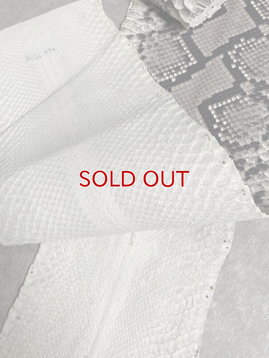 画像7: ダイヤモンドパイソン　ヘビ革　ナチュラル　ツヤなし  F/C　372cm　蛇革　エキゾチックレザー (7)