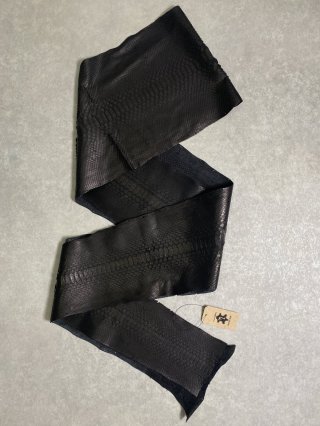 パイソンレザー/ヘビ革/蛇革【革とレザークラフト革細工材料の