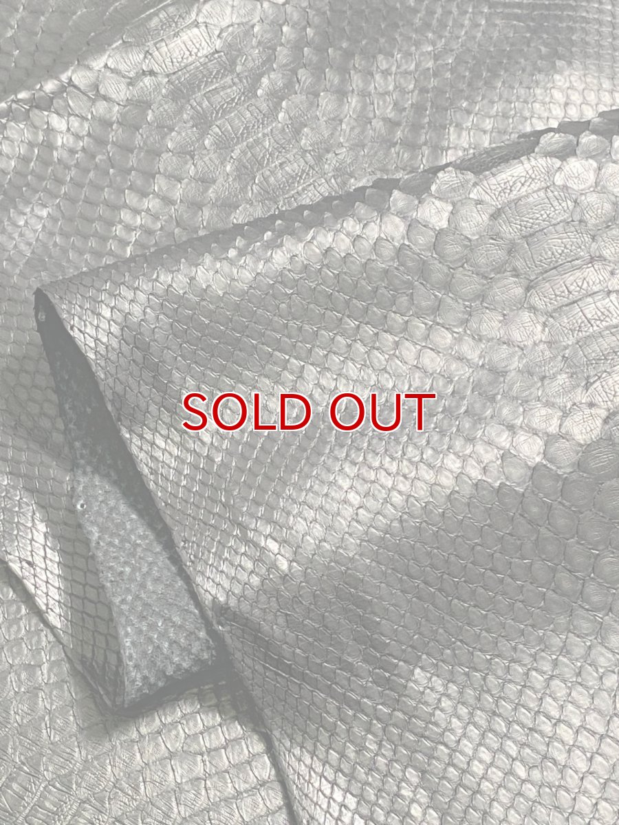画像6: ダイヤモンドパイソン　ヘビ革　マットブラック  B/C　350cm　蛇革　エキゾチックレザー (6)