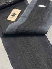 画像7: ダイヤモンドパイソン　ヘビ革　マットブラック  B/C　350cm　蛇革　エキゾチックレザー (7)
