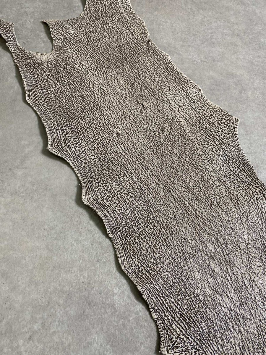 画像2: シャーク　バニラ×茶　サメ革　鮫革　シャークスキン　 (2)