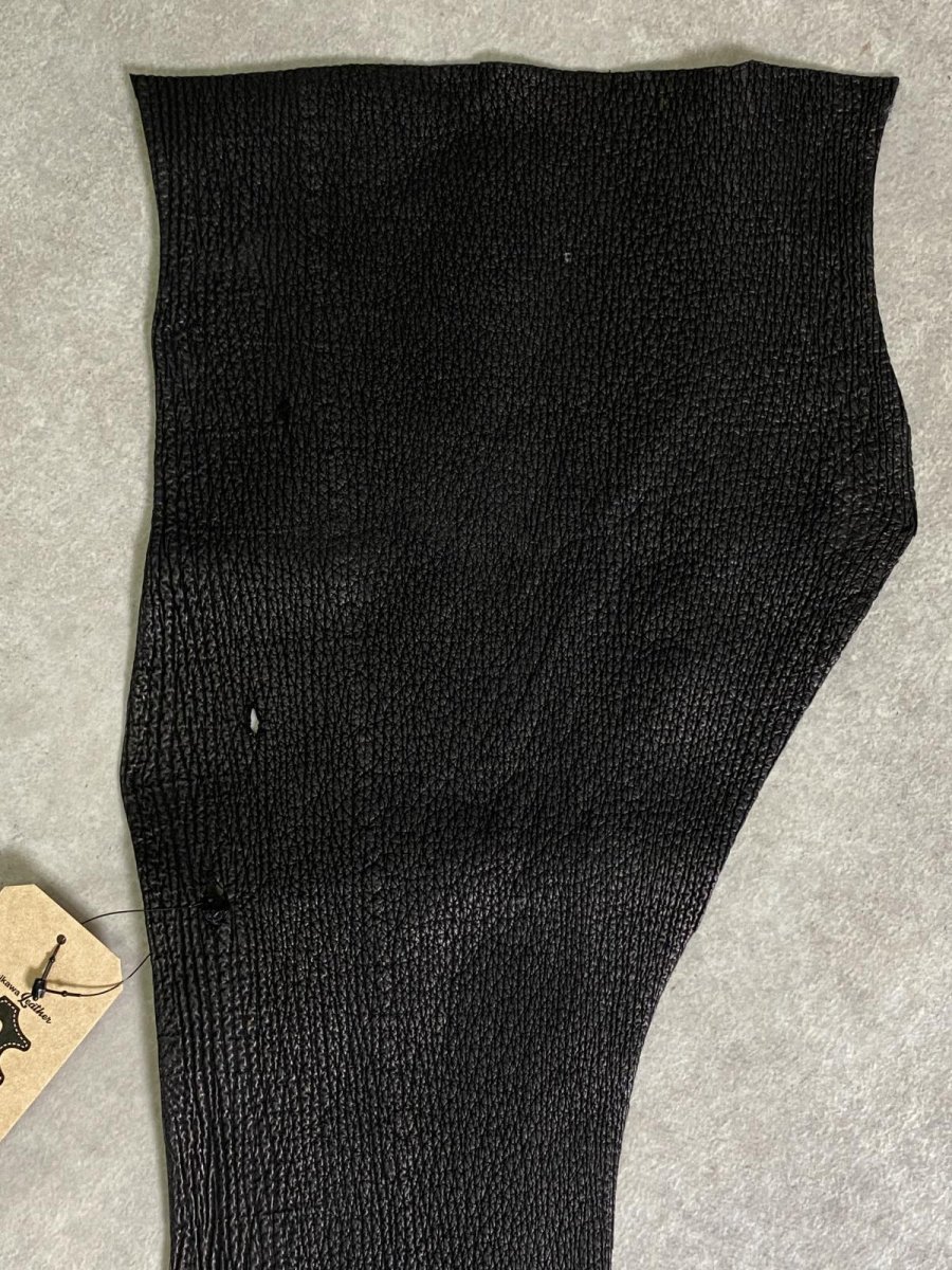 画像2: シャーク　ブラック　鮫革　シャークスキン　ハギレ (2)