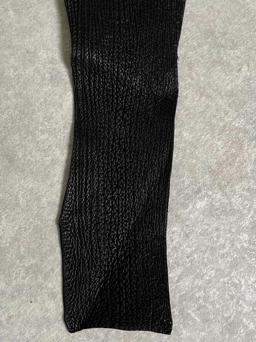 画像4: シャーク　ブラック　鮫革　シャークスキン　ハギレ (4)