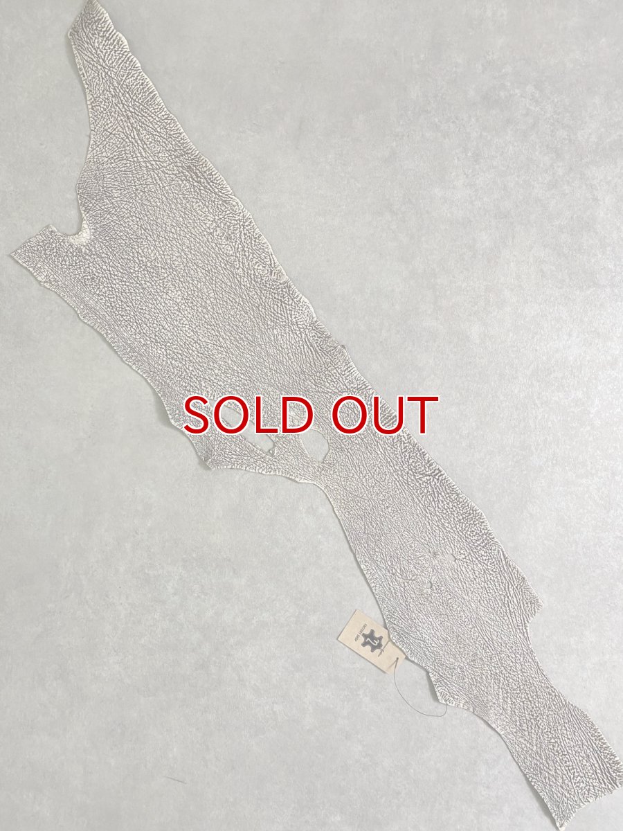 画像1: シャーク　バニラ×茶　サメ革　鮫革　シャークスキン　 (1)