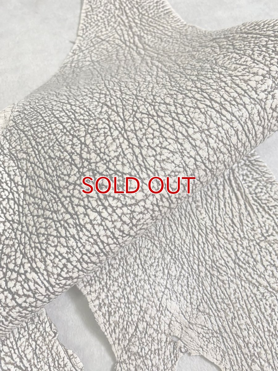 画像3: シャーク　バニラ×茶　サメ革　鮫革　シャークスキン　 (3)