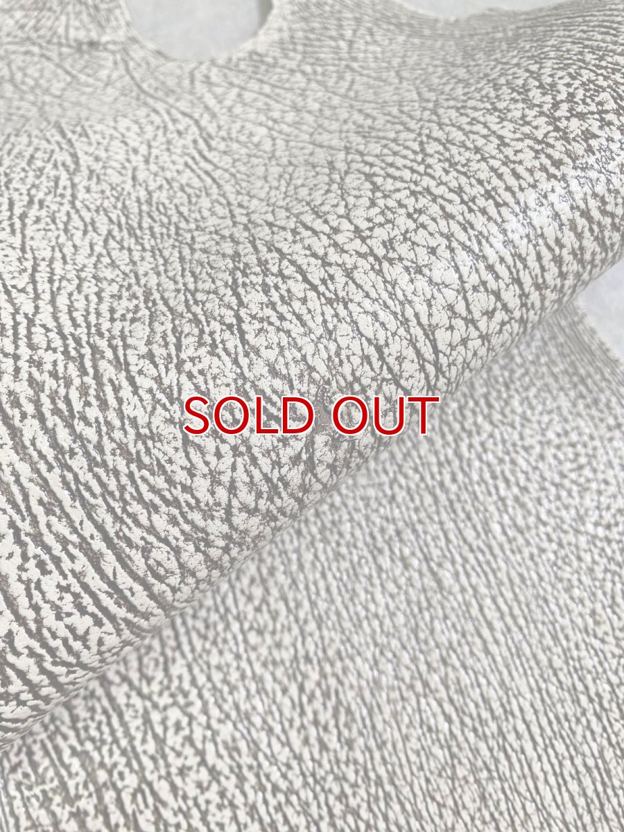 画像3: シャーク　バニラ×茶　サメ革　鮫革　シャークスキン　 (3)