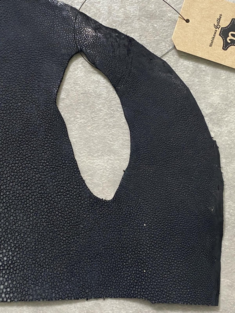 画像3: スティングレイ ブラック 吟スリ ぼうし型ハギレLサイズ エイ革 ガルーシャ (3)