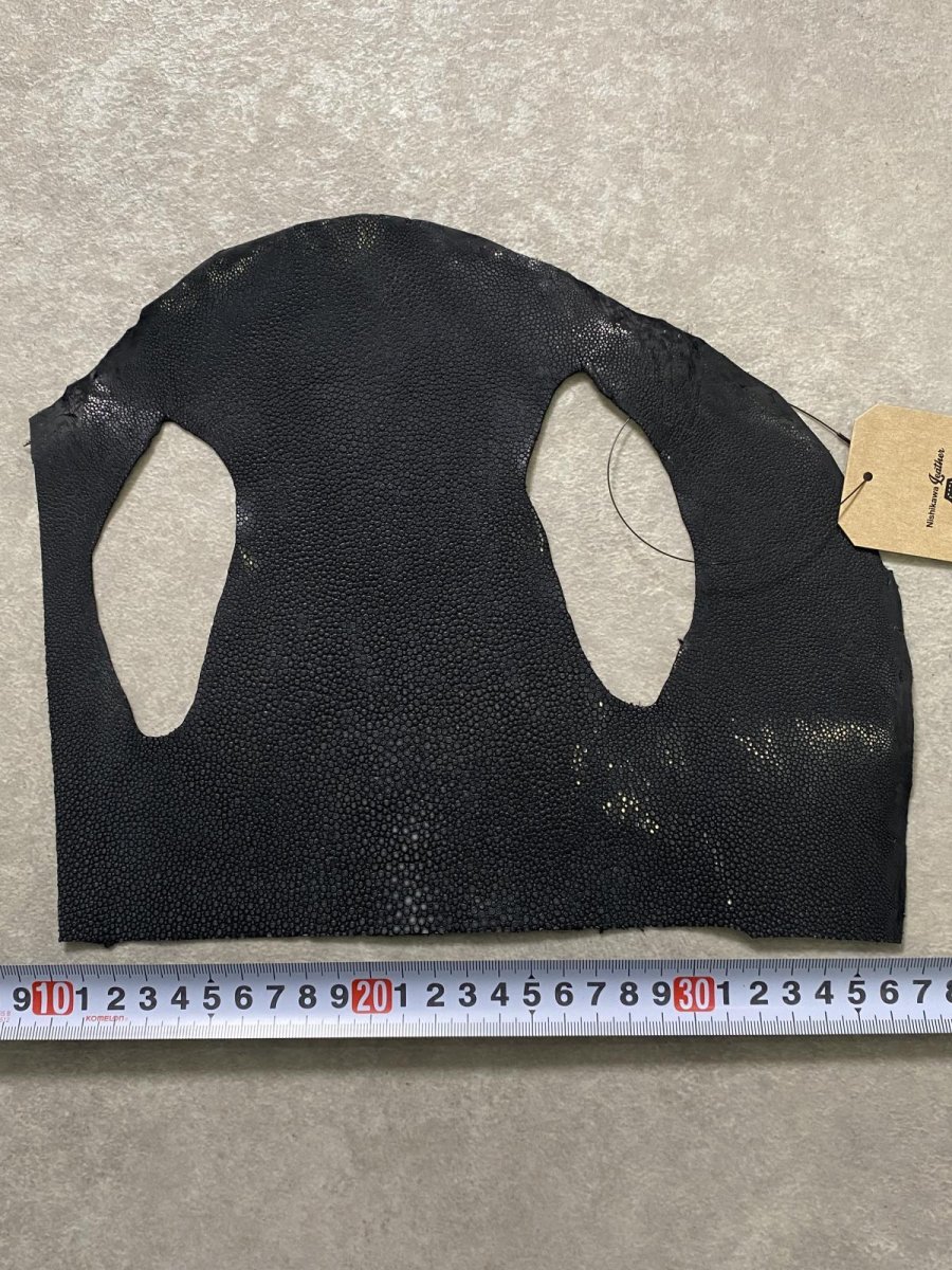 画像6: スティングレイ ブラック 吟スリ ぼうし型ハギレLサイズ エイ革 ガルーシャ (6)